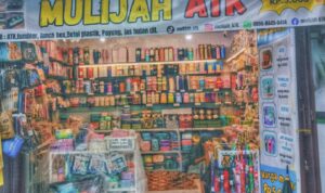 Mulijah ATK Makassar menjual tumbler, lunch box, alat tulis dan perlengkapan sekolah harga murah mulai Rp5.000